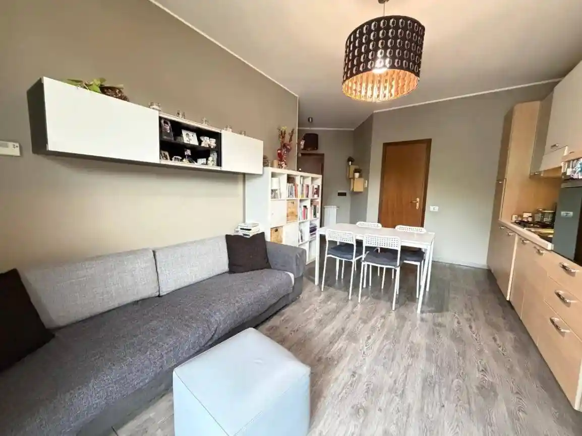 Appartamento in vendita a Seregno