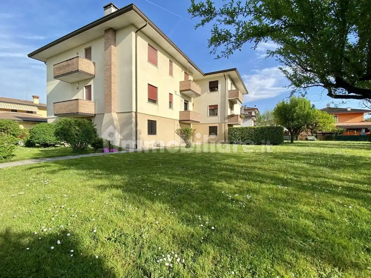 Appartamento in vendita a Torri di Quartesolo