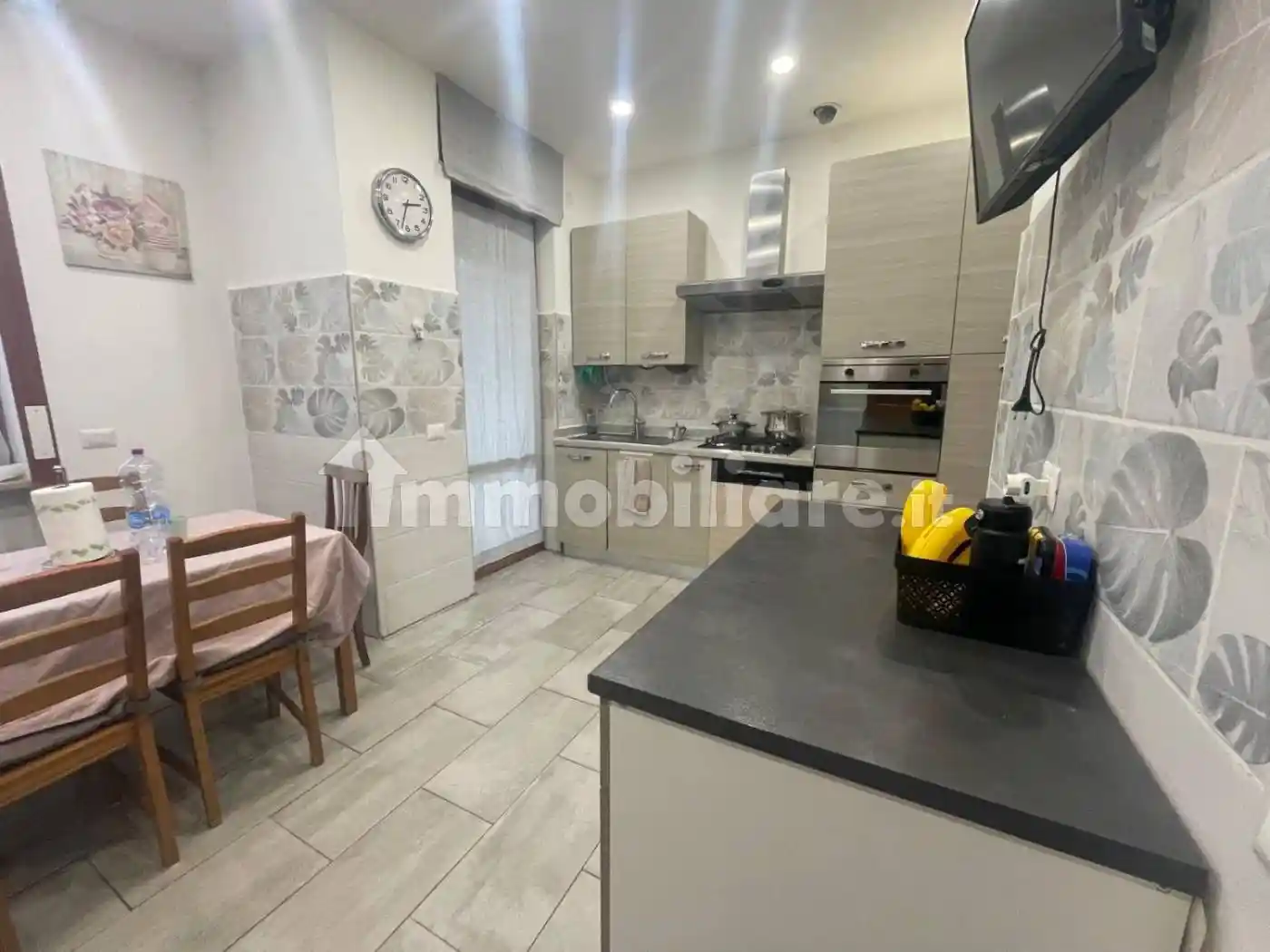 Appartamento in vendita a Piacenza