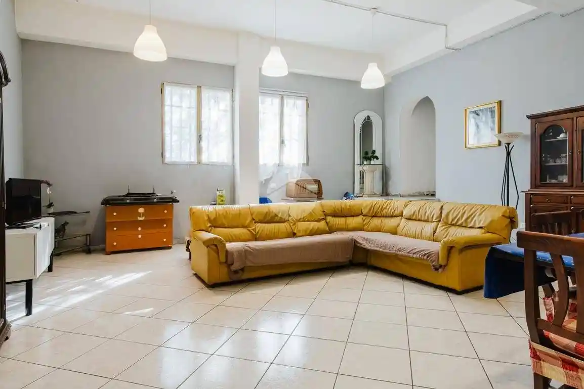 Casa indipendente in vendita a Settimo Milanese