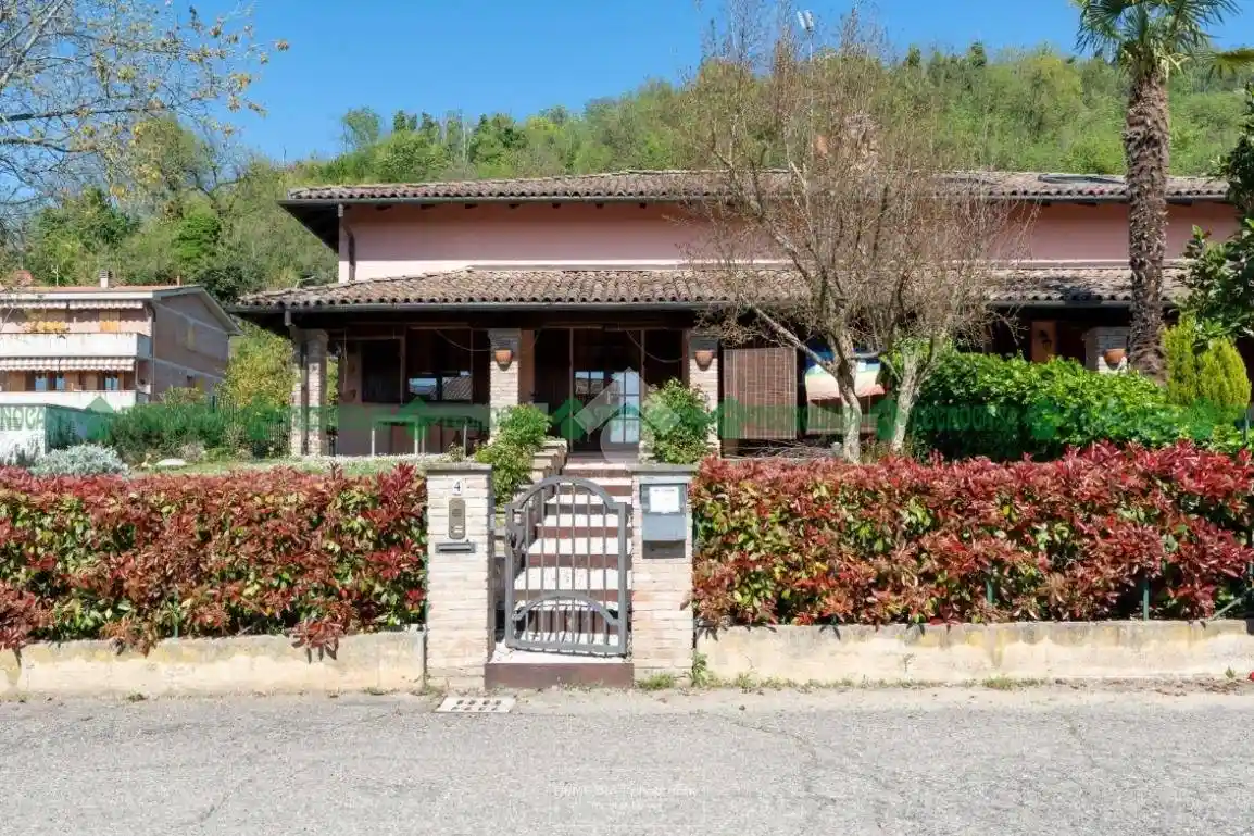 Villa in vendita a Valsamoggia