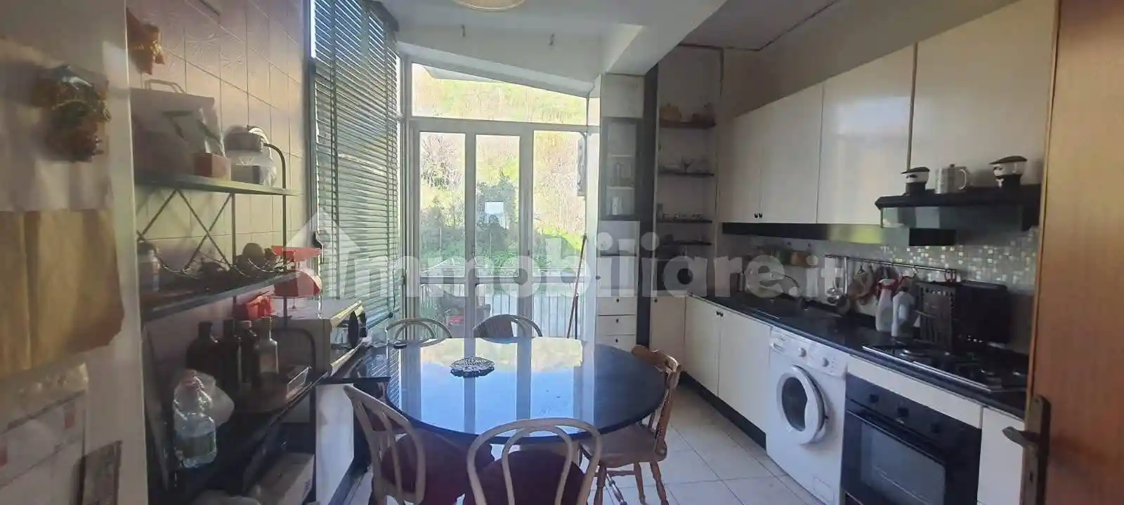 Appartamento in affitto a Napoli