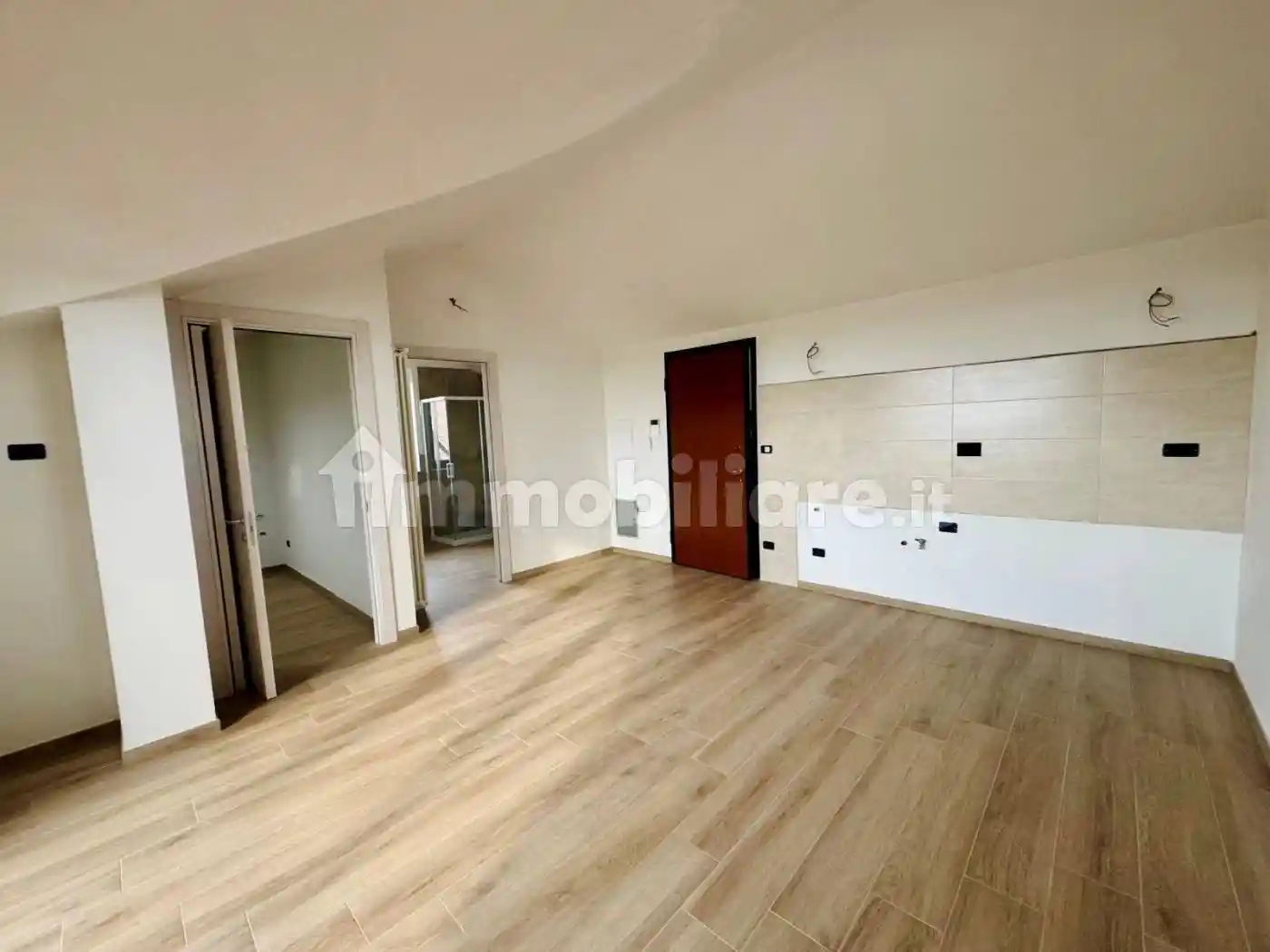 Appartamento in affitto a Piscina