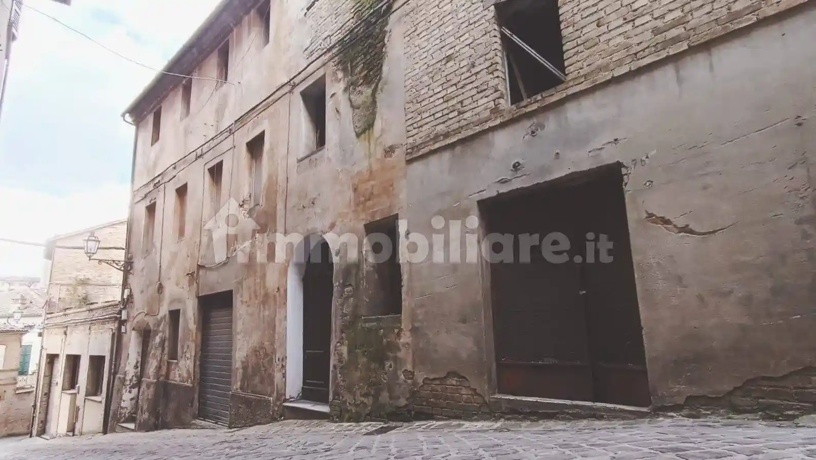 Casa indipendente in vendita a Amandola