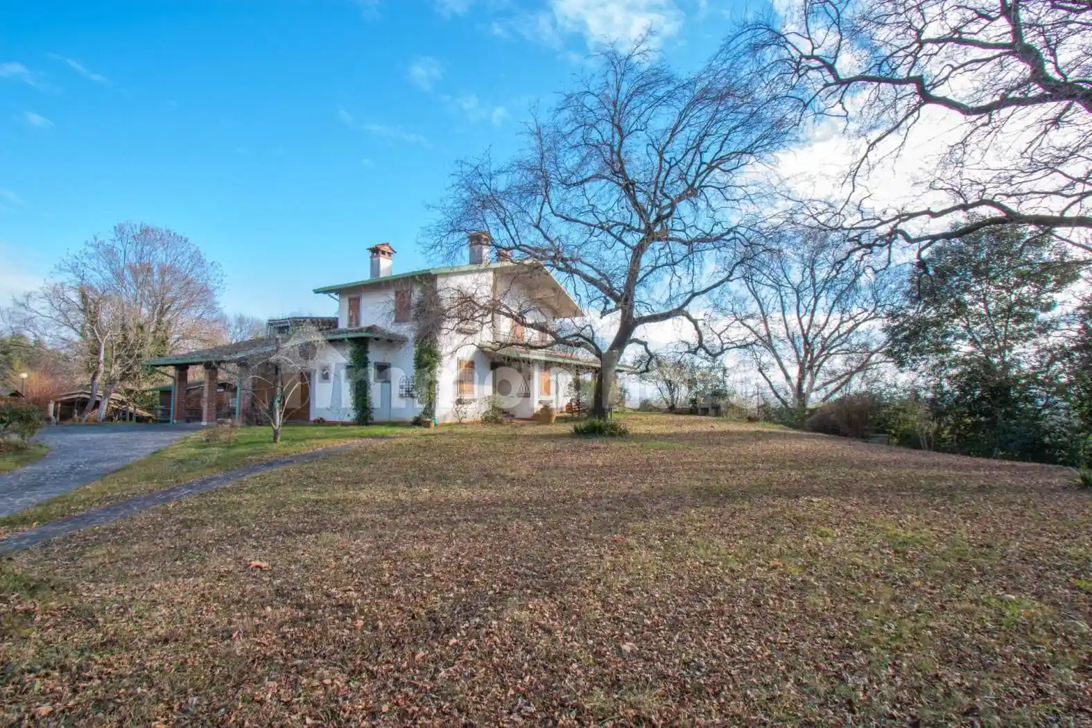 Villa in vendita a Moruzzo