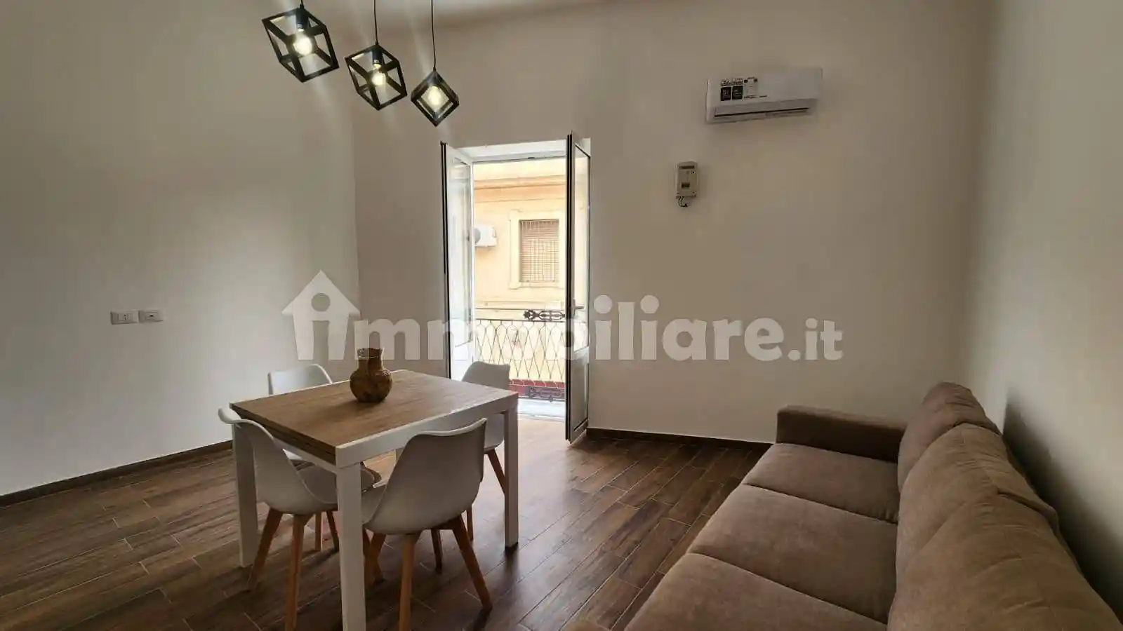 Appartamento in vendita a Palermo