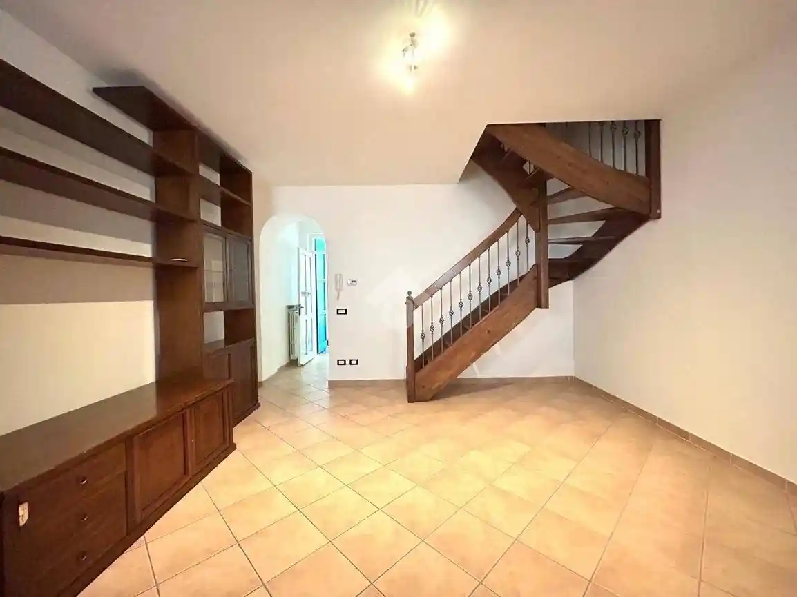 Casa indipendente in vendita a Fiorenzuola d'Arda