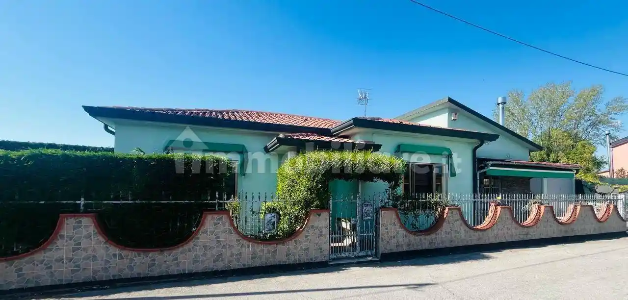 Villa in vendita a Solesino