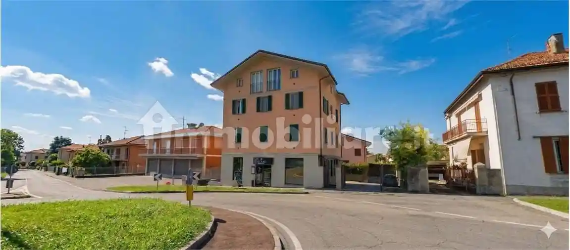 Appartamento in vendita a Casatenovo