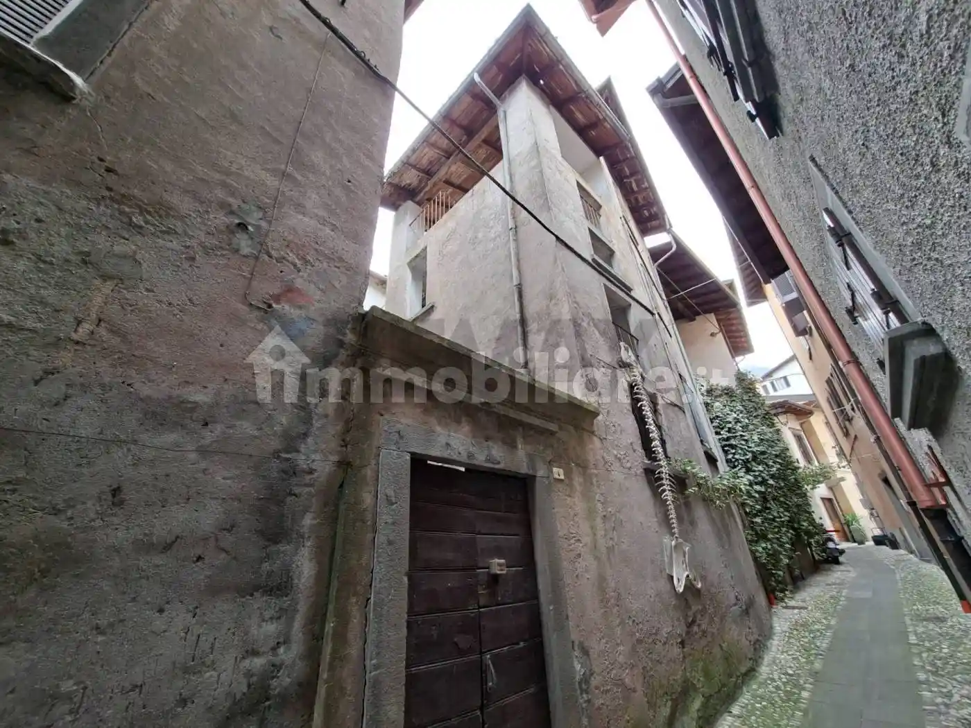 Casa indipendente in vendita a Pisogne