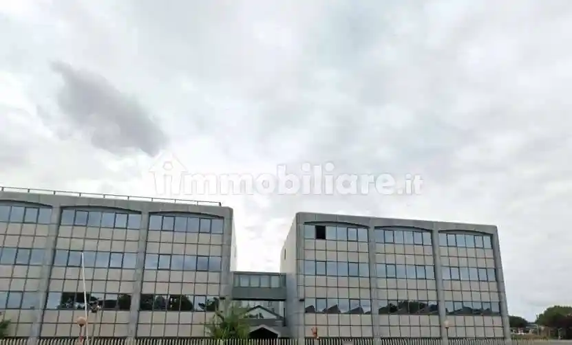 Palazzo - Edificio in vendita a Roma