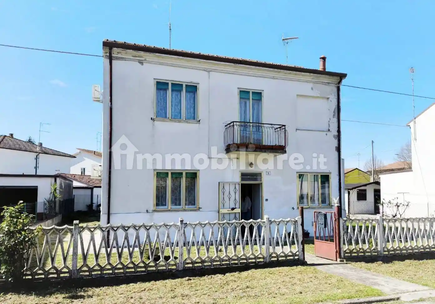 Casa indipendente in vendita a Jolanda di Savoia