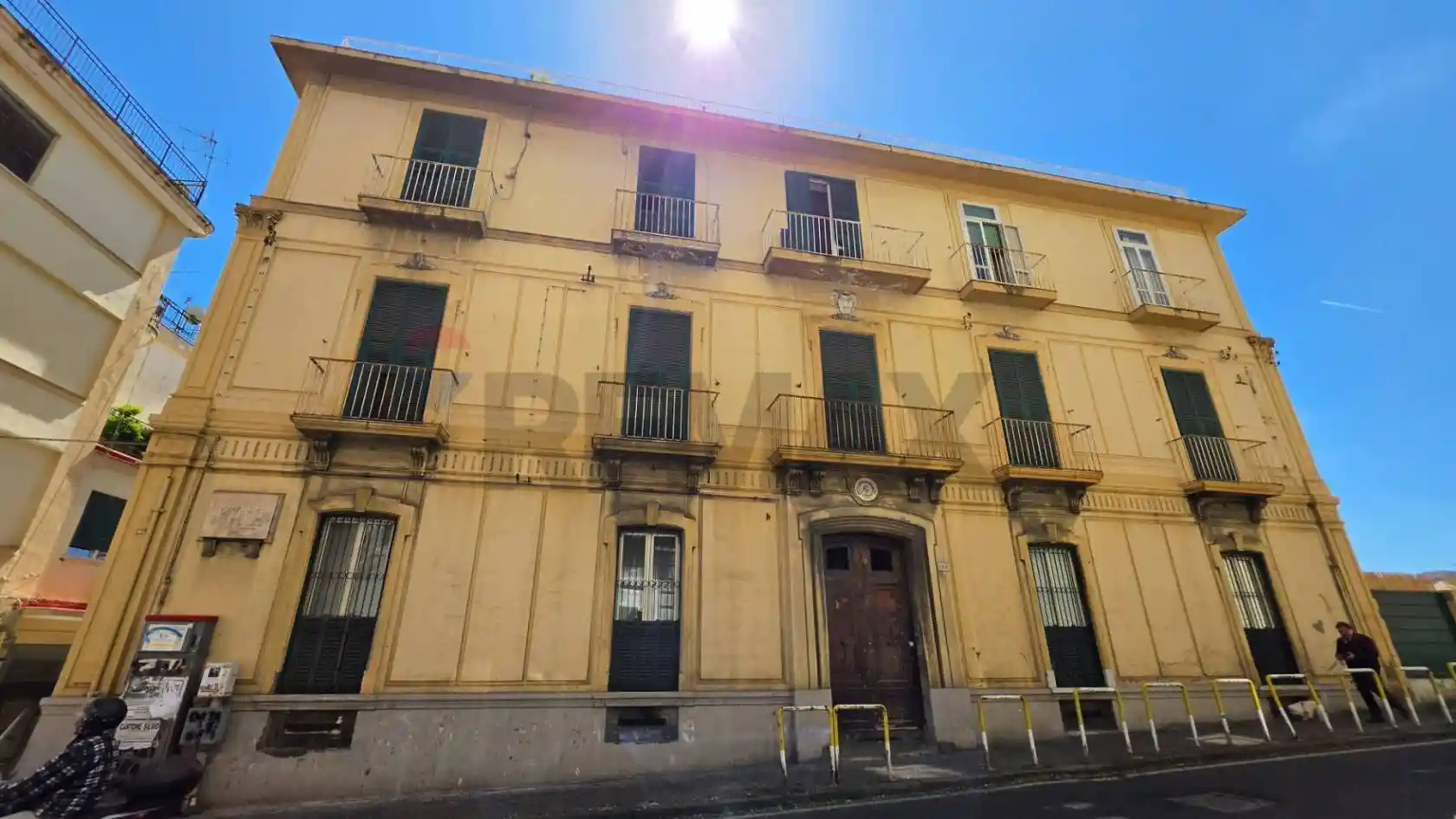 Appartamento in vendita a Napoli