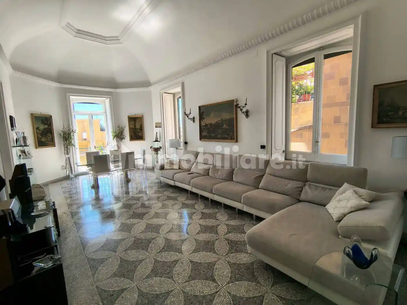 Appartamento in affitto a Napoli