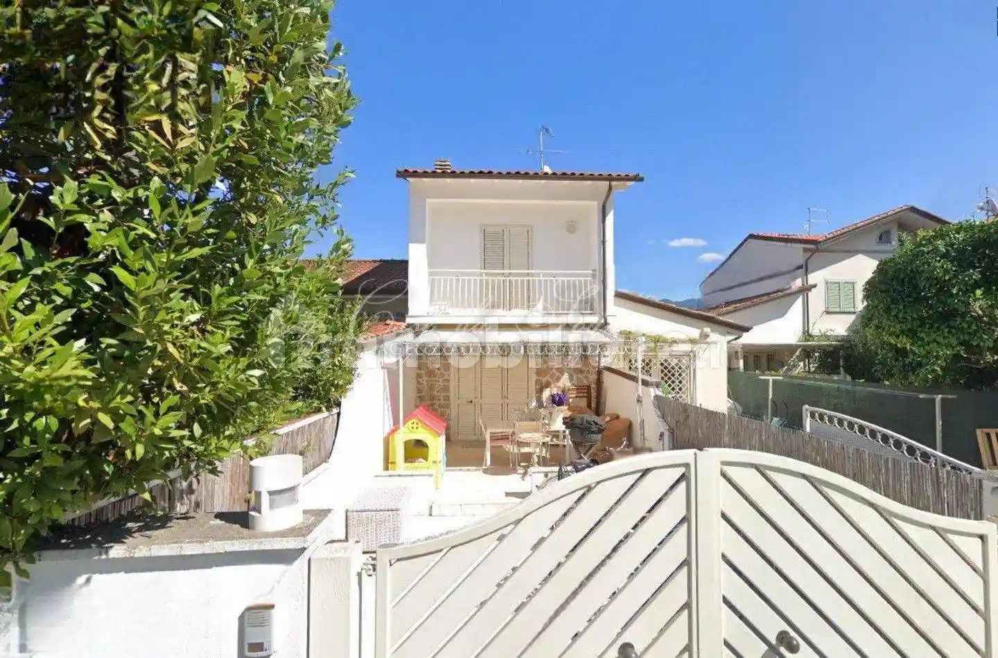 Villa in vendita a Forte dei Marmi