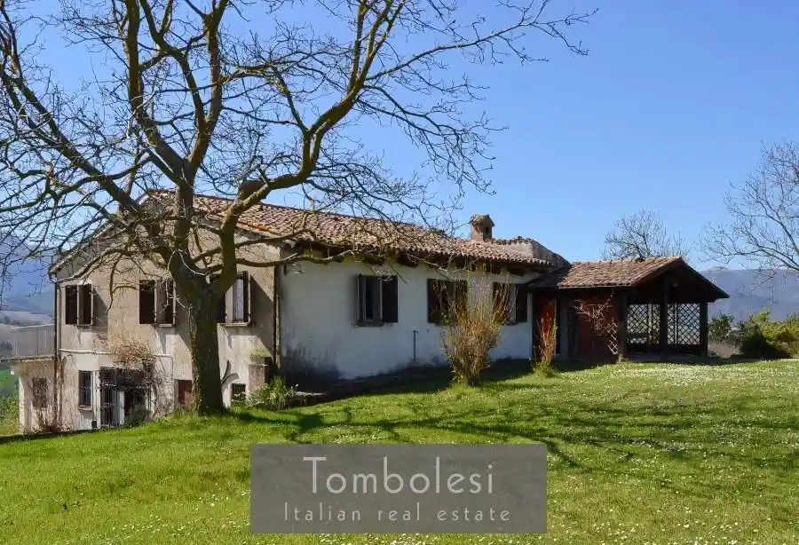 Rustico - Casale in vendita a Cagli