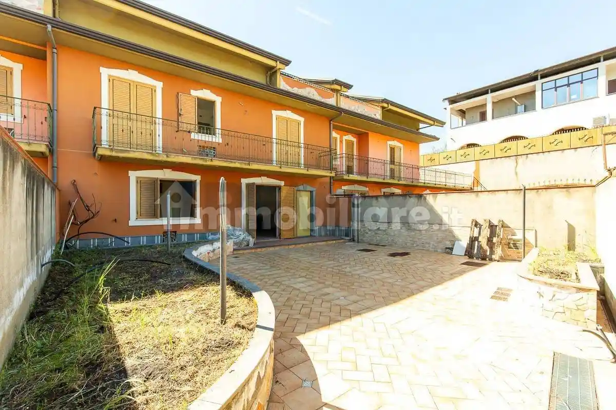 Villa in vendita a Mascalucia