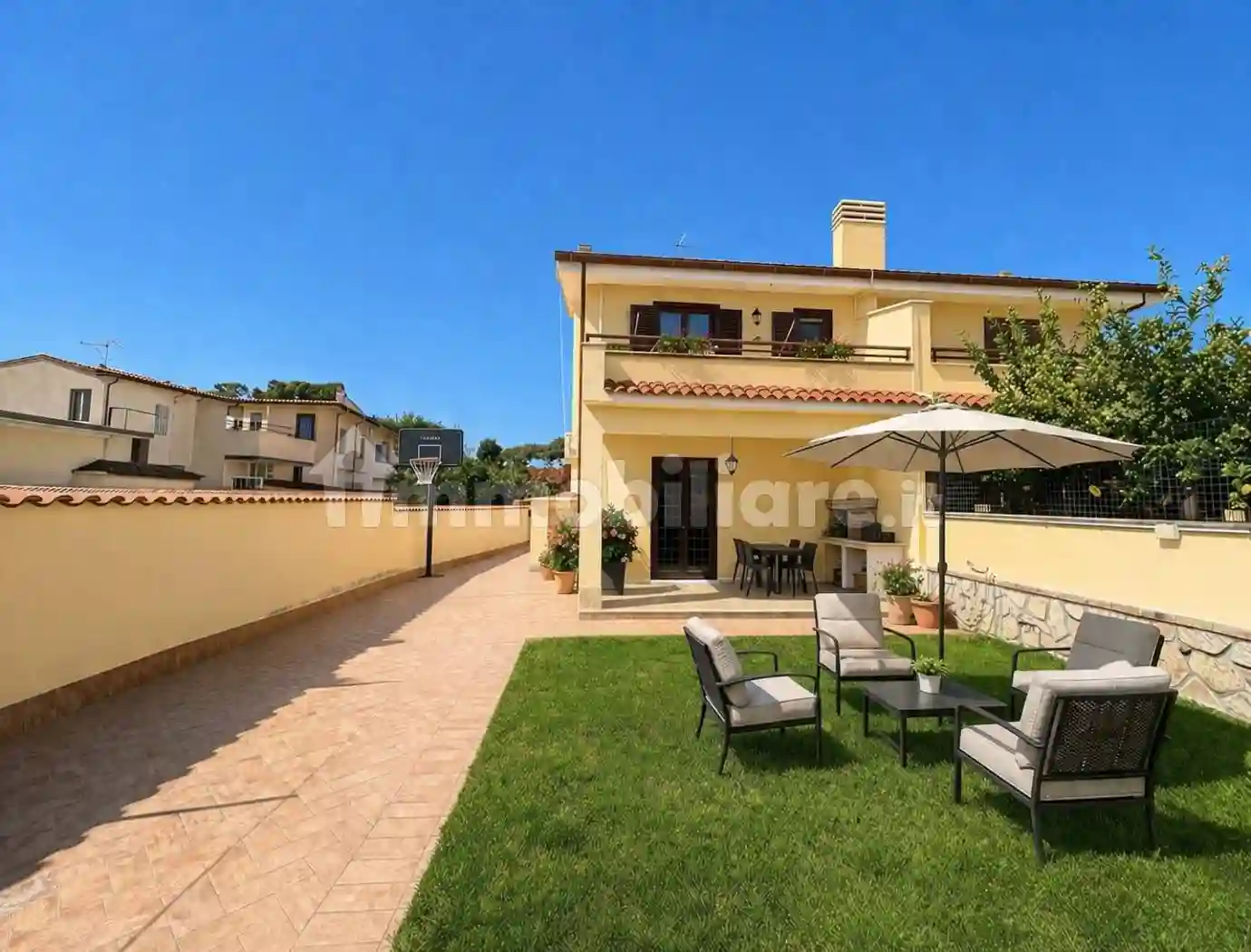 Villa - foto 2