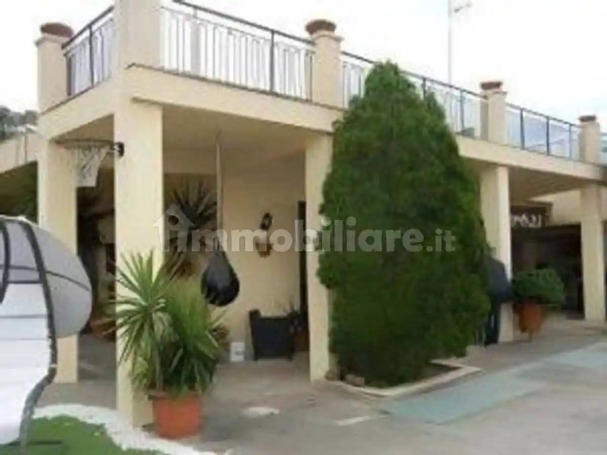 Villa in vendita a Messina