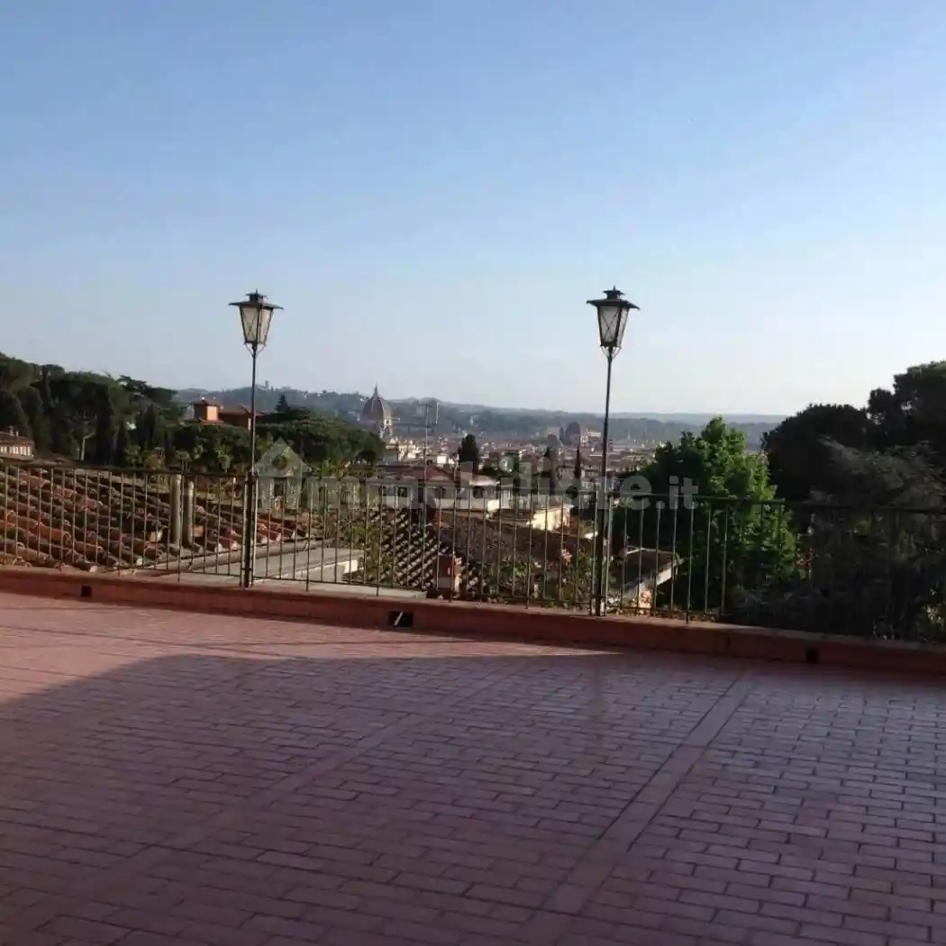 Appartamento in affitto a Firenze