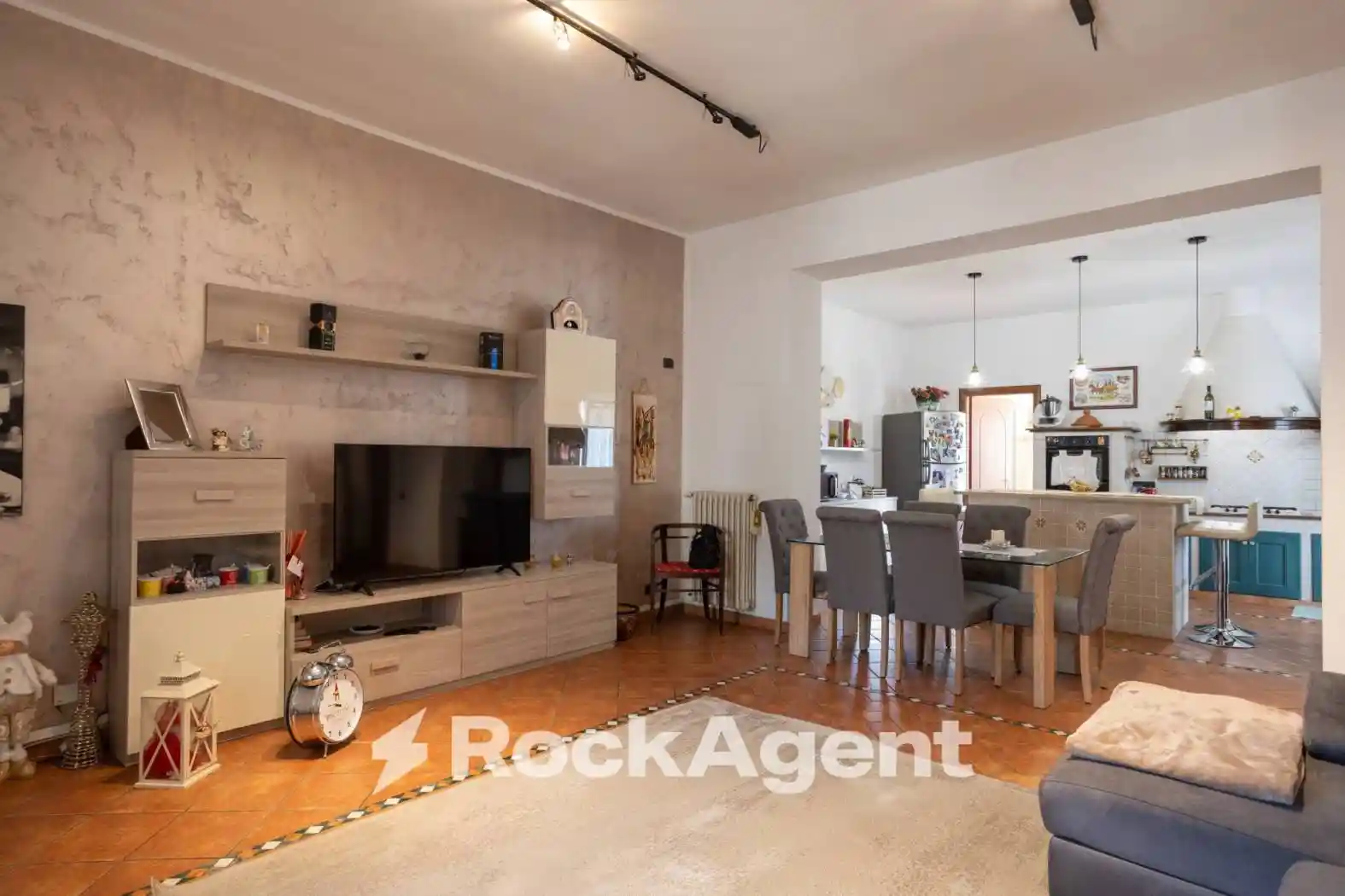 Appartamento in vendita a Livorno