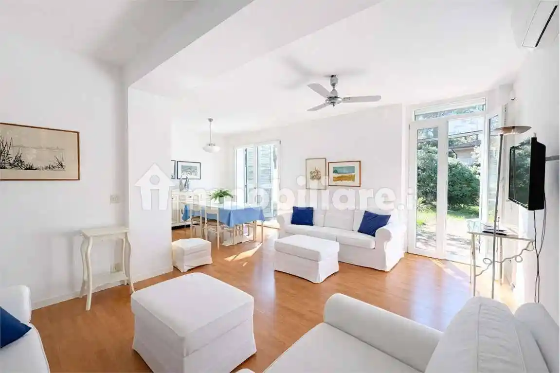 Villa in vendita a Lignano Sabbiadoro