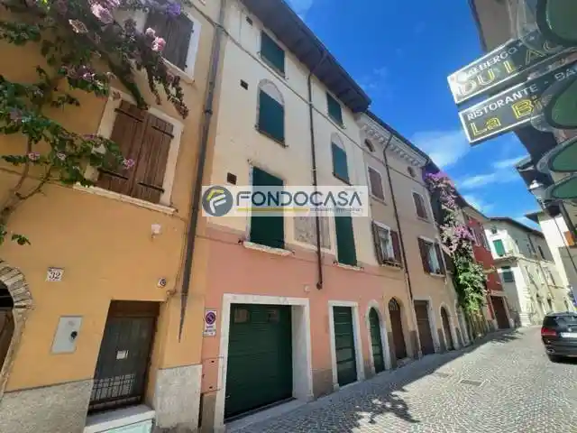 Rustico - Casale in vendita a Gargnano