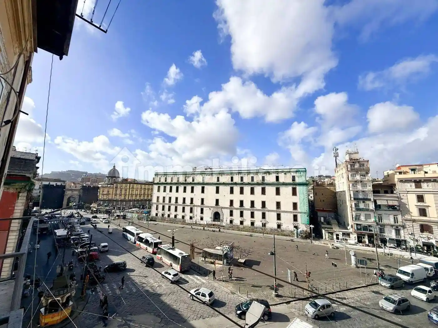 Appartamento in vendita a Napoli