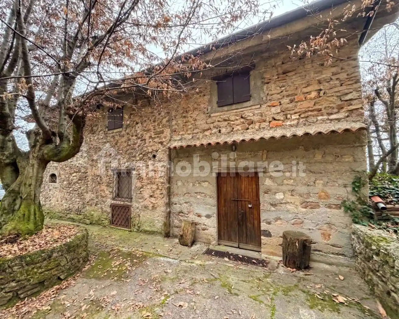 Casa indipendente in vendita a Monticelli Brusati