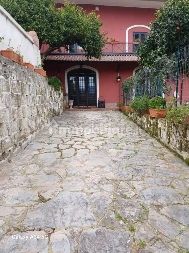 Villa in vendita a Salerno