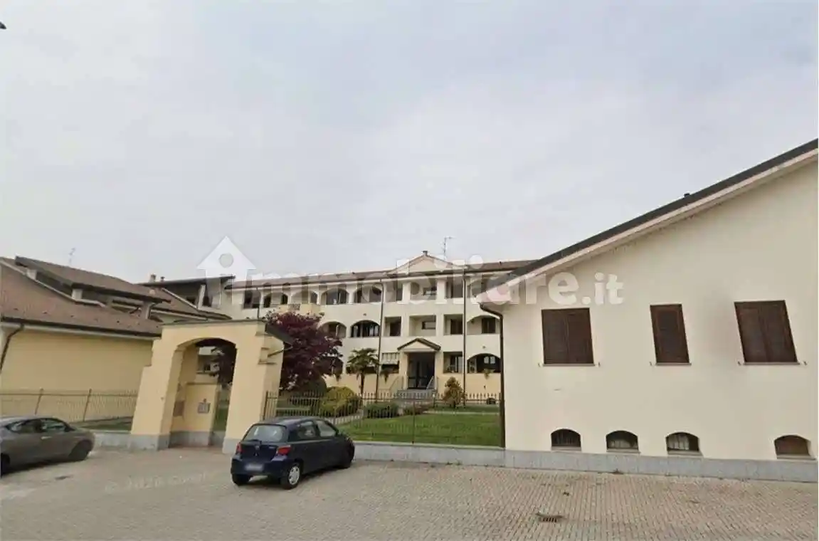 Appartamento in vendita a Trecate
