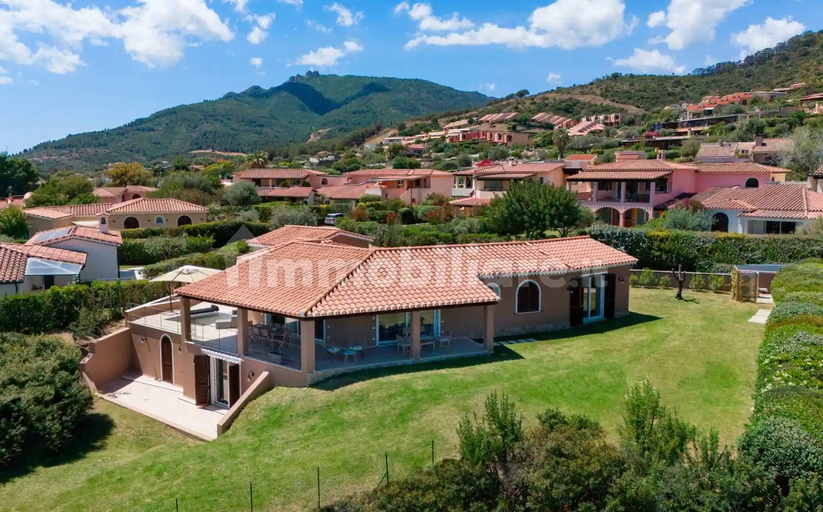 Villa in vendita a Pula