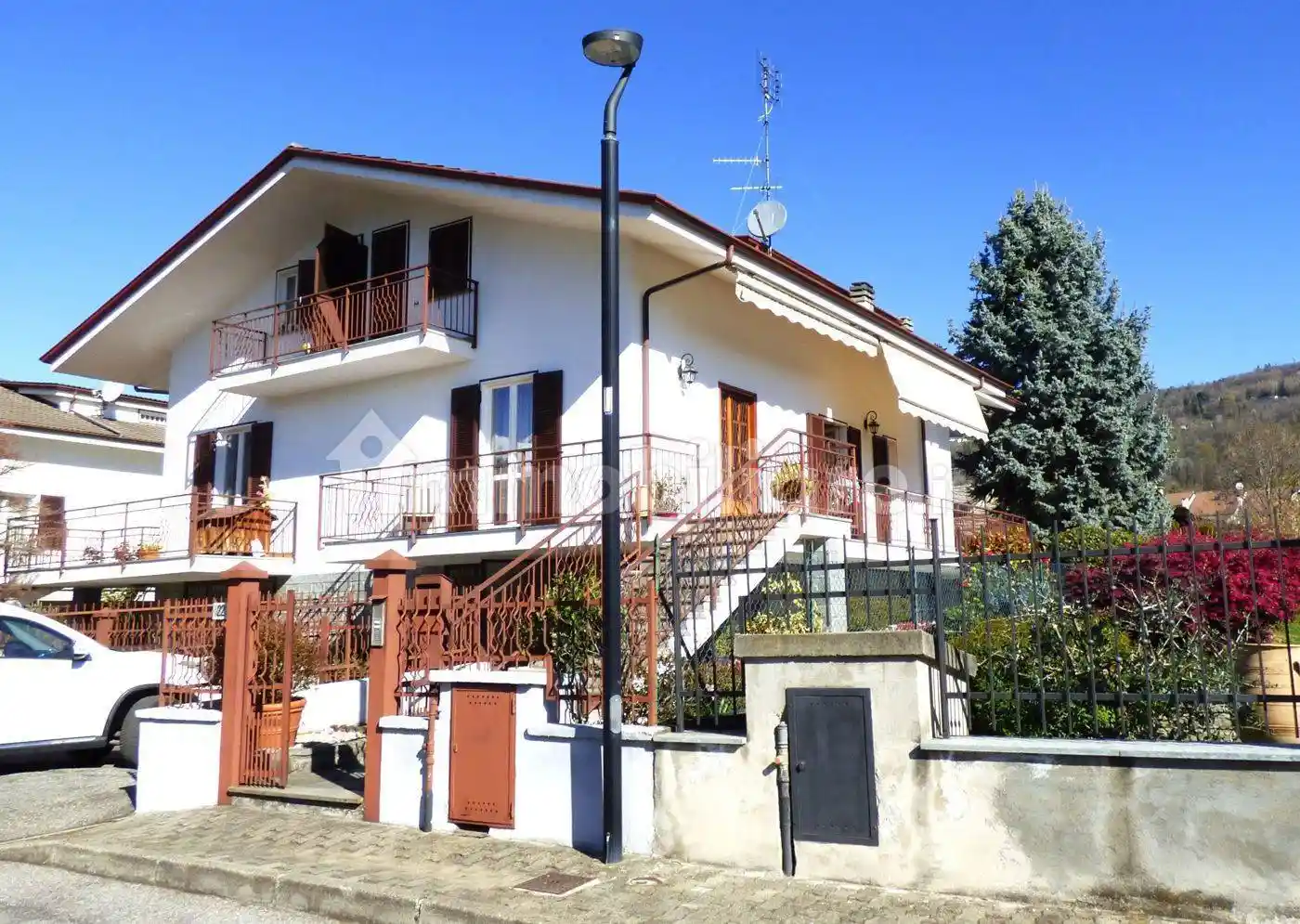 Villa in vendita a Luserna San Giovanni