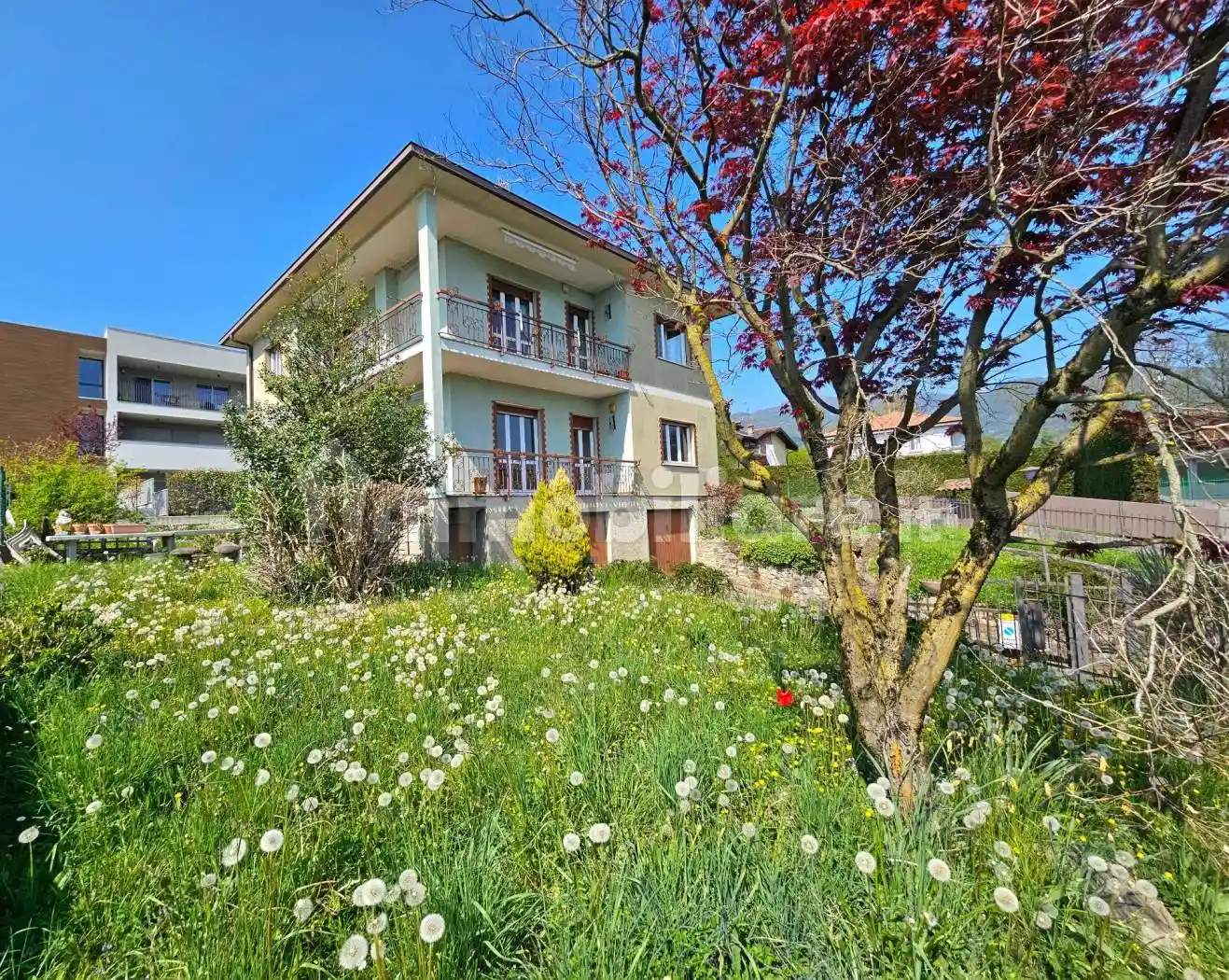 Villa in vendita a Sorisole