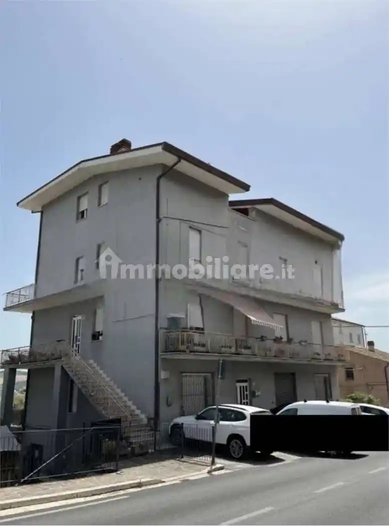 Appartamento in vendita a Monte Urano