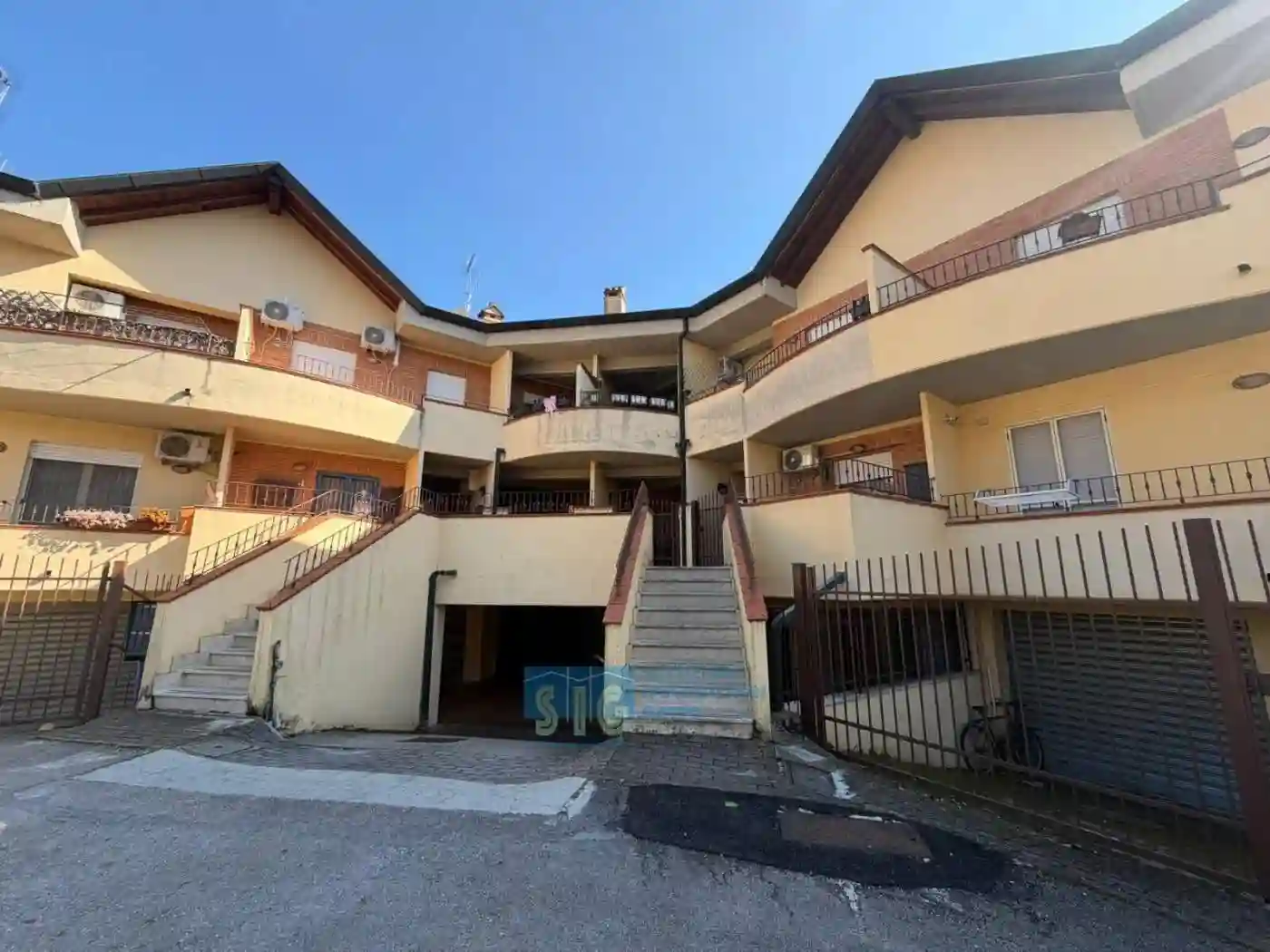 Villetta a schiera - foto 2