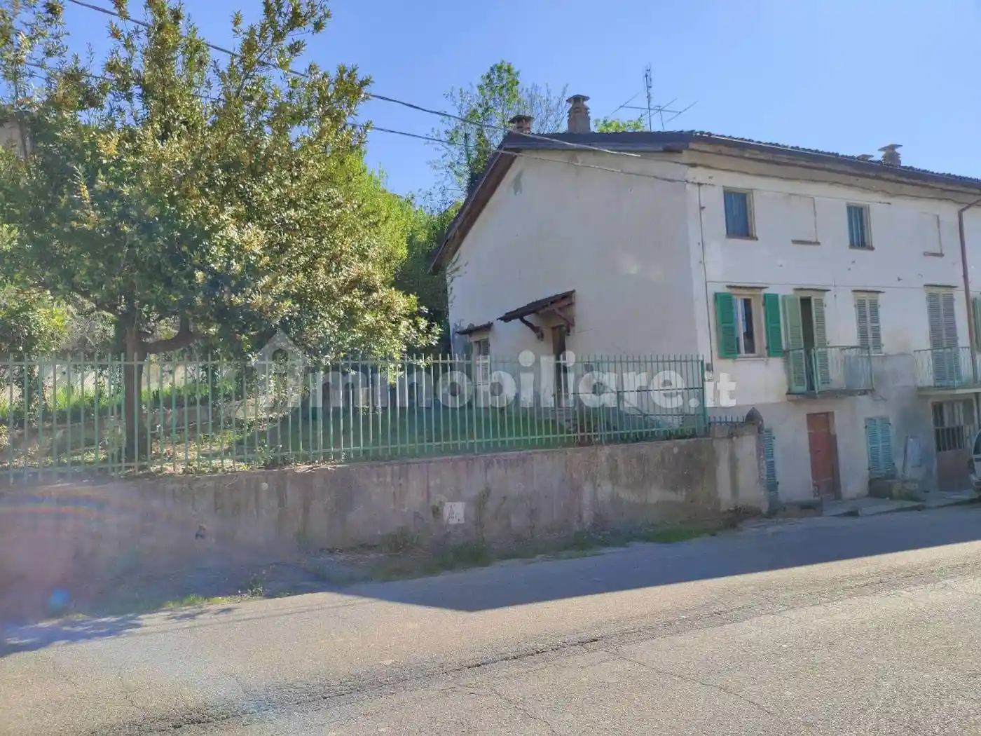 Casa indipendente in vendita a Montemagno