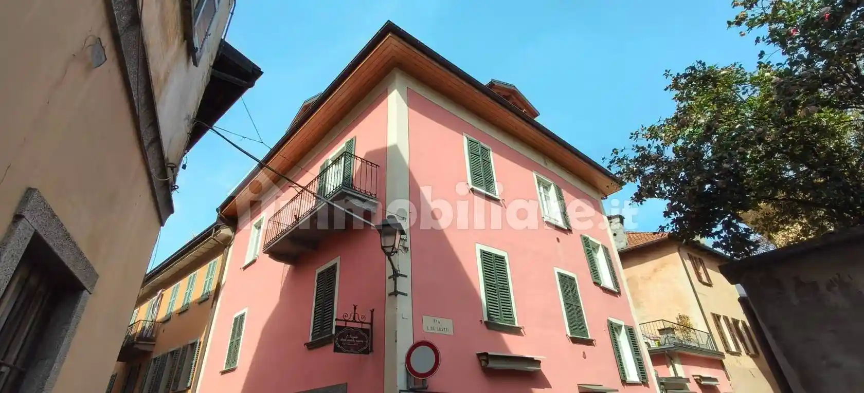 Appartamento in vendita a Cannobio
