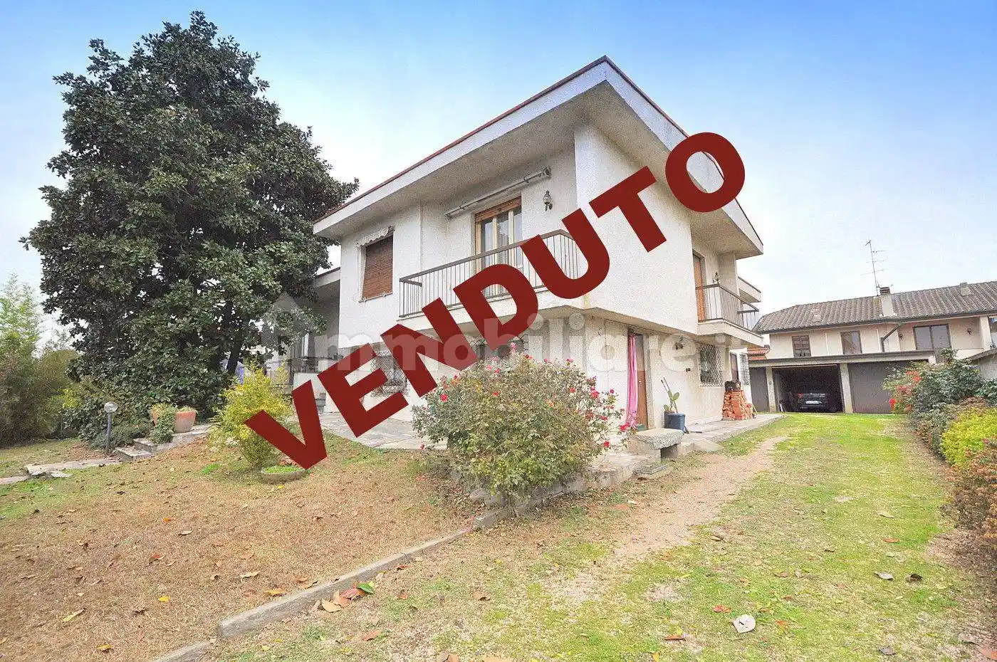 Villa in vendita a Inveruno
