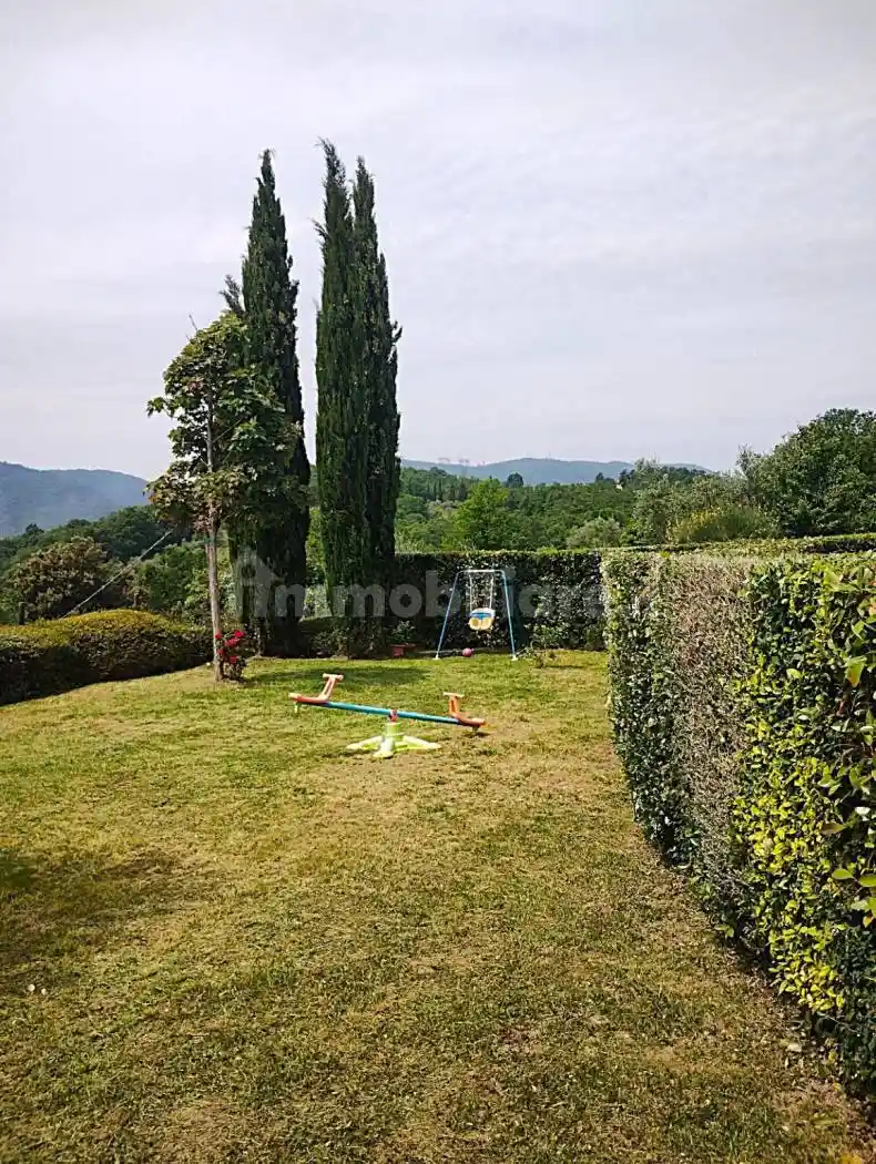 Casa indipendente in vendita a Carmignano