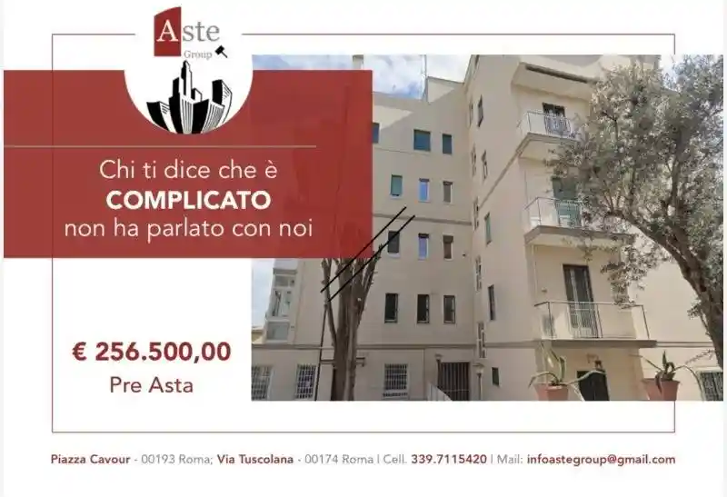 Appartamento in vendita a Roma