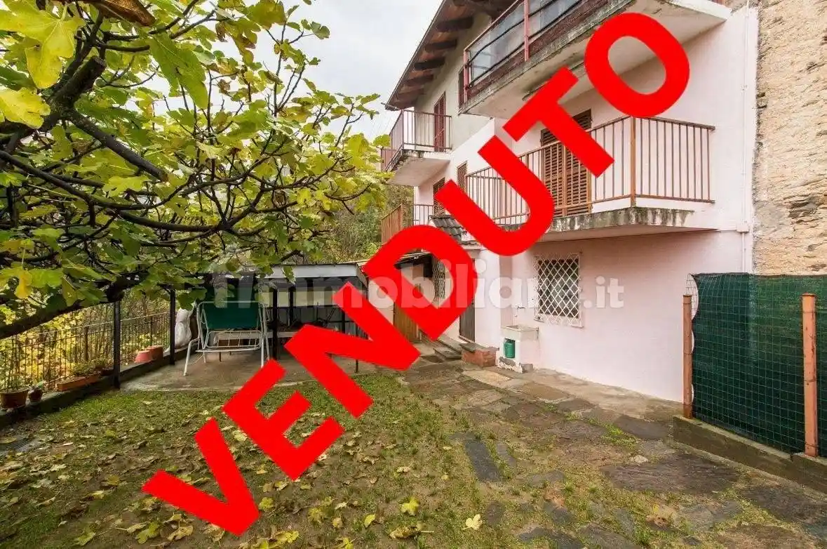 Casa indipendente in vendita a Barge