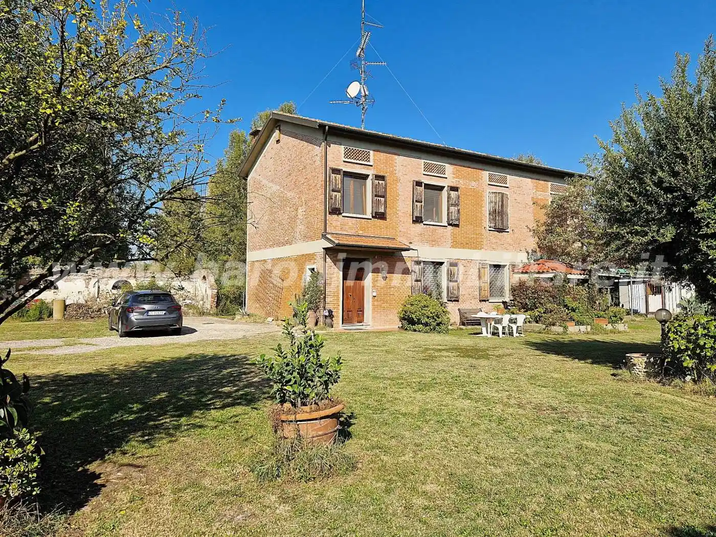 Villa in vendita a Anzola dell'Emilia