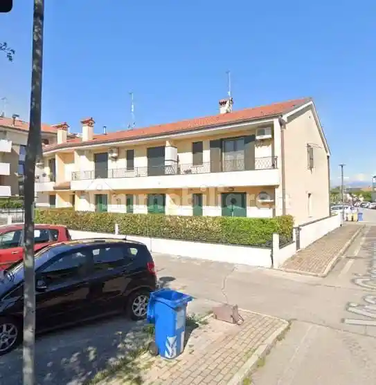 Appartamento in vendita a Paese