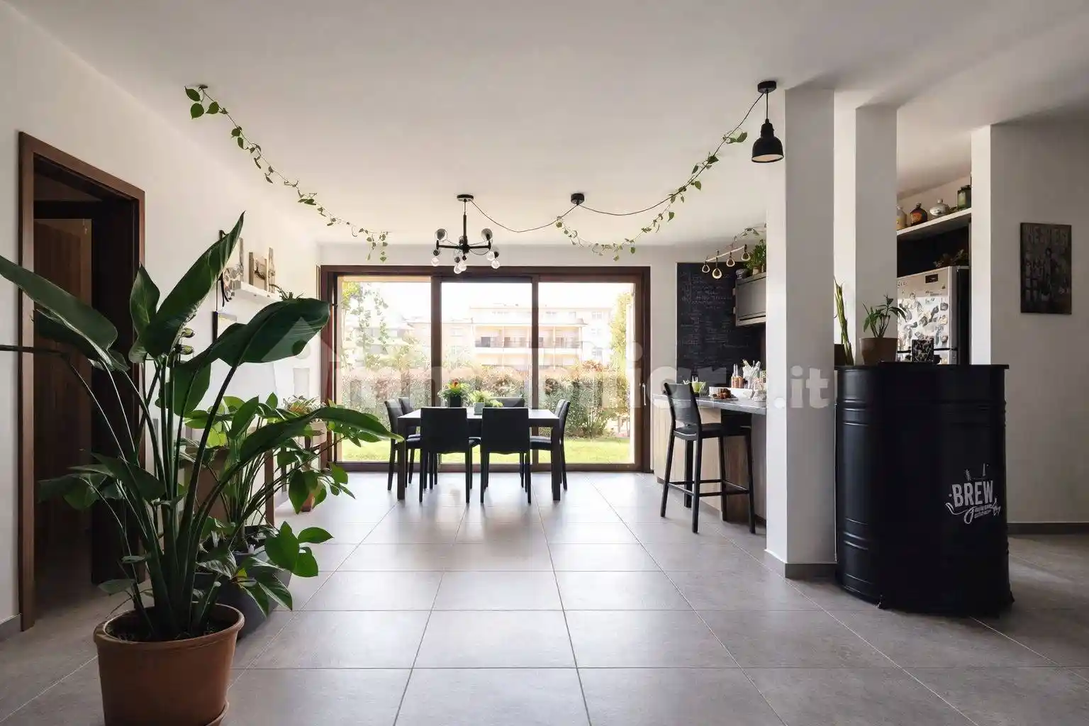 Appartamento in vendita a Montechiarugolo