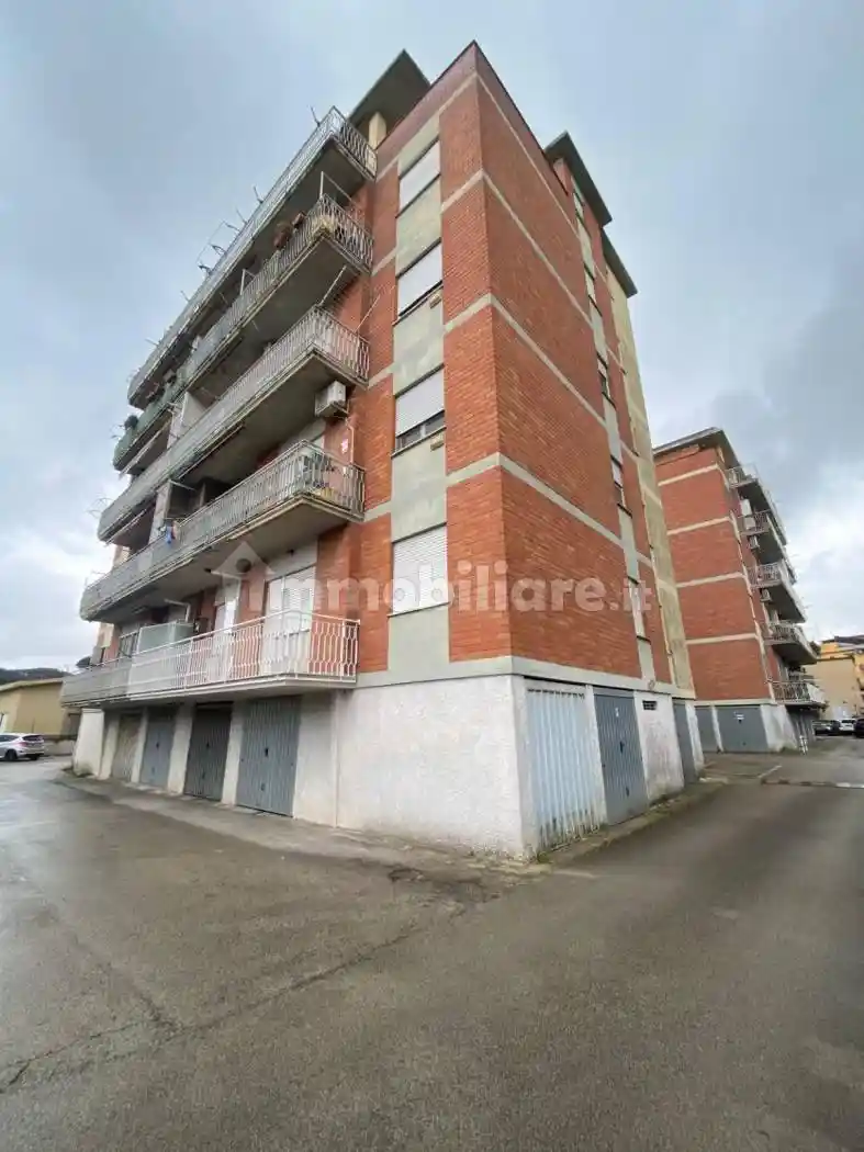 Appartamento in vendita a Lanuvio
