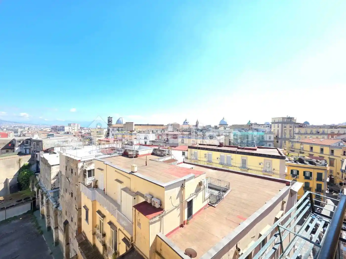 Appartamento in vendita a Napoli