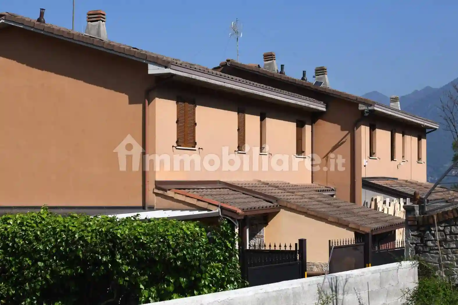 Villetta a schiera - foto 2