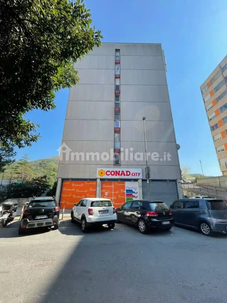Appartamento in vendita a Genova