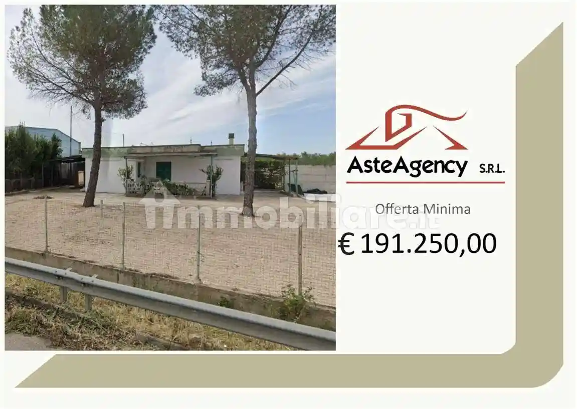 Casa indipendente in vendita a Trani